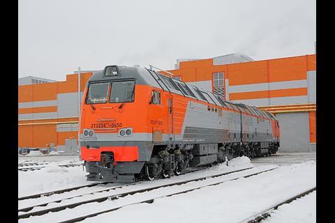 Transmashholding’s Bryansk plant has supplied a 2TE25KM twin-section diesel freight locomotive to Kazakh coal mining company Shubarkol Komir.